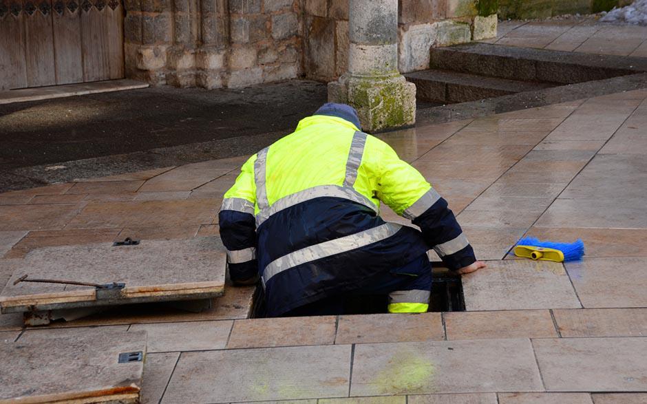 débouchage canalisation prix Fontainebleau